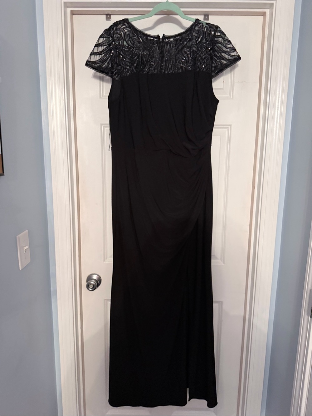 Elegant Black Evening Gown with Beaded Yoke